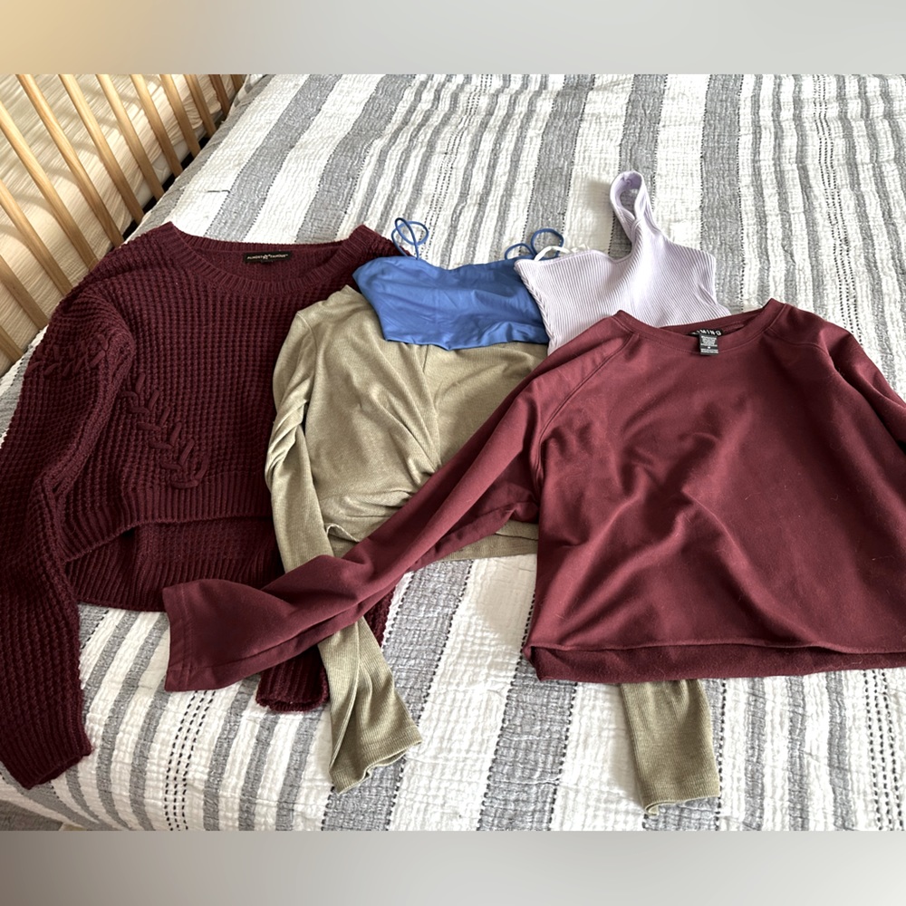 5 cropped tops bundle